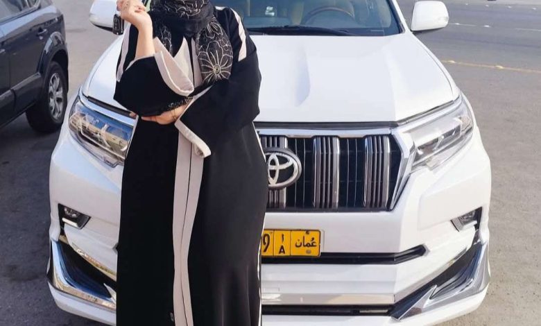 الناشطة صابرين جلال: التهديدات وراء مغادرتي عدن 1 الناشطة صابرين جلال: التهديدات وراء مغادرتي عدن
