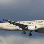 الخطوط الجوية السعودية تعتذر بسبب غبار الرياض