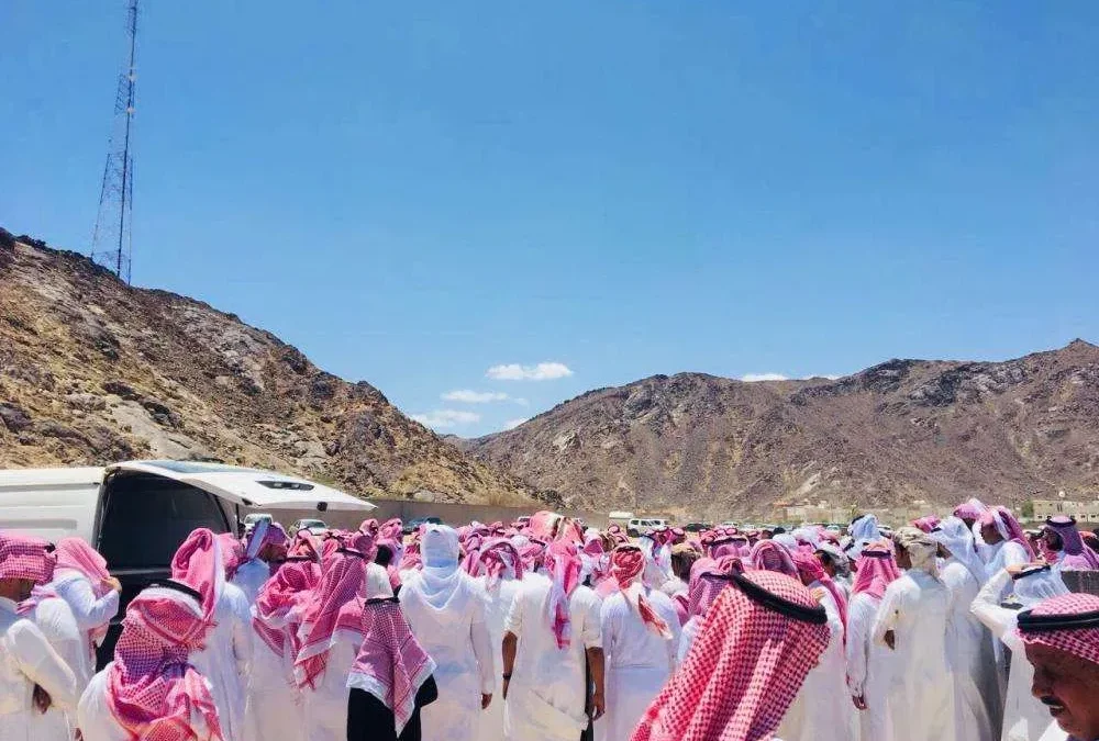 جنازة أم بدر التي حمت ابنها من القتل في نجران " ام بدر "