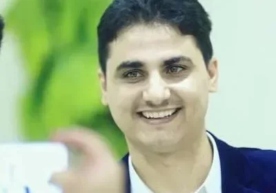 الإعلامي محمد الربع يرد على تغريدة الدكتور أنور قرقاش بطريقته الساخرة بخصوص جزيرة سقطرى