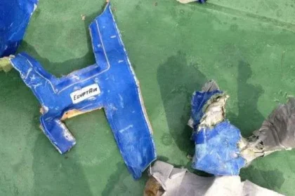 (اليمن الغد) يكشف سبب سقوط طائرة مصرية فوق المتوسط