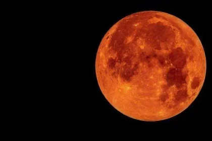 موعد خسوف القمر اليمن - السعودية خسوف شبه الظل للقمر