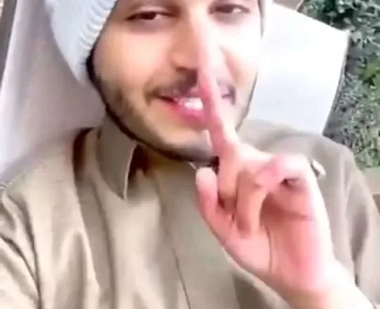 بندر بن سلطان مشهور السناب شات يتوعد صديقه بفضحه | alyemenalghad.news