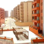 رئيس الأسمرات: "جميع سكان الحي حصلوا على حق انتفاع بإيجار شهري ولا يحق لهم البيع"