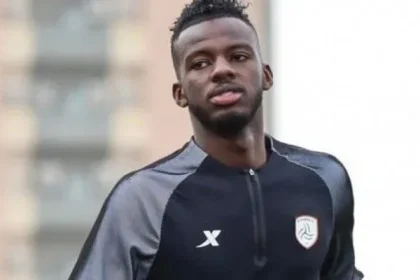 حسان تمبكتي لاعب فريق الشباب يعود بعد 182 يومًا