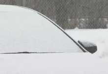 Winter storm essentials you should consider putting in your car