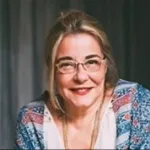 مها أبو عوف