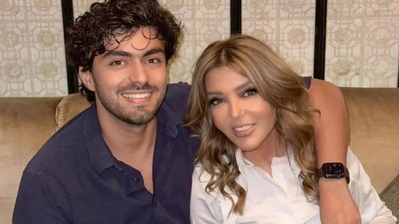 الفنانة سميرة سعيد مع إبنها شادي في صورة شبابية عبر حسابها انستجرام instagram الفنانة سميرة سعيد مع إبنها شادي