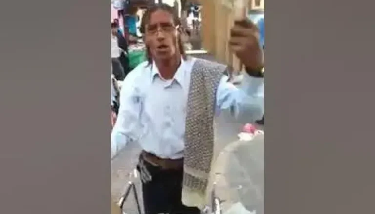 وفاة الفنان الشعبي محمد صالح الدحل صوت الفن الساخر في الجنوب وفاة الفنان الشعبي محمد صالح الدحل صوت الفن الساخر في الجنوب