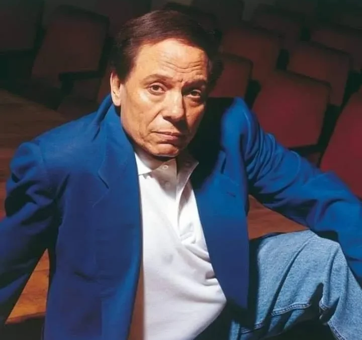 هل يعود الفنان عادل إمام