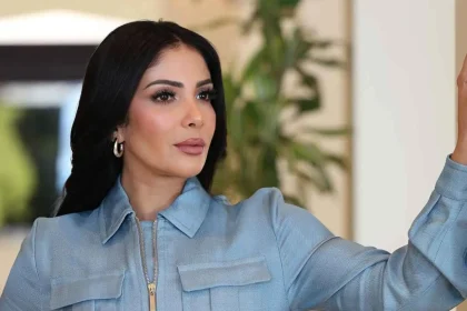 نادية الجندي تُشيد بمواطنتها منى زكي بعد تكريمها في مهرجان البحر الأحمر السينمائي