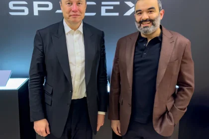 عبدالله السواحه وايلون ماسك