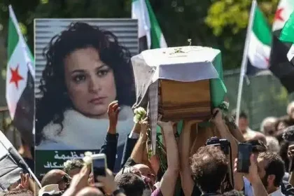 سبب وفاة مي سكاف