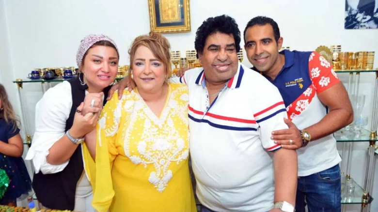 من هي زوجة أحمد عدوية تعرف عليها من هي زوجة المطرب أحمد عدوية؟