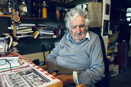 خوسيه موخيكا