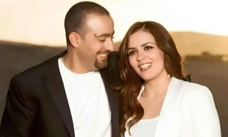 بعد 26 سنة سبب طلاق أحمد السقا من زوجته مها الصغير 1 بعد 26 سنة سبب طلاق أحمد السقا من زوجته مها الصغير