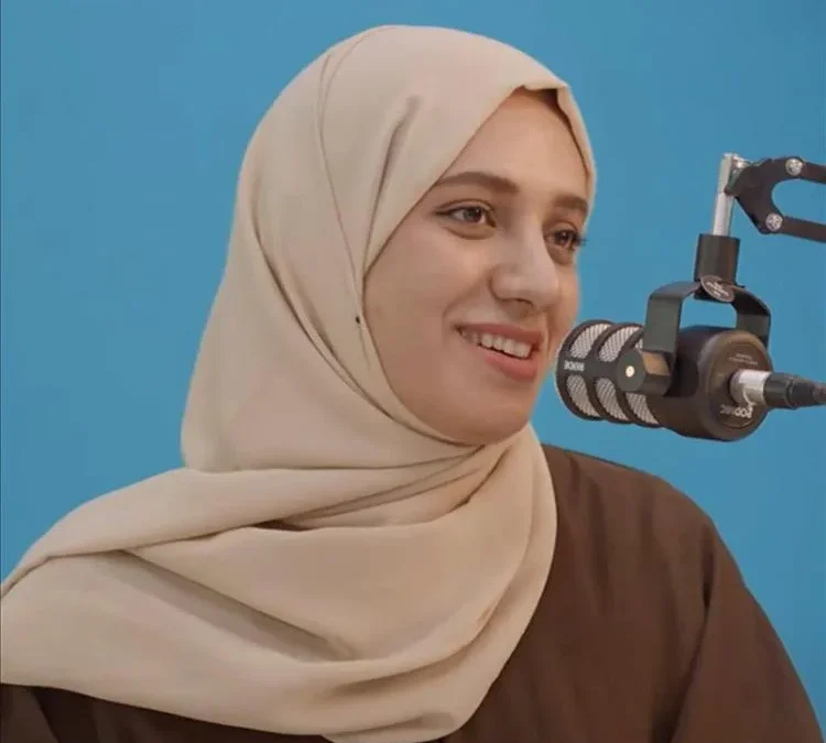 معيدة في جامعة عدن