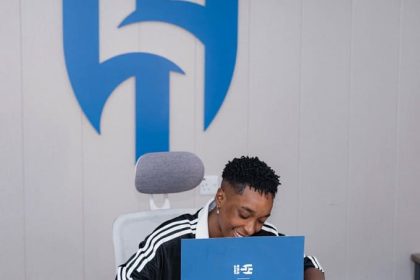 البندري مبارك تنضم