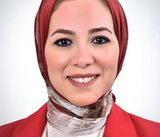 الدكتورة عبير الشربيني أول امرأة تتولى