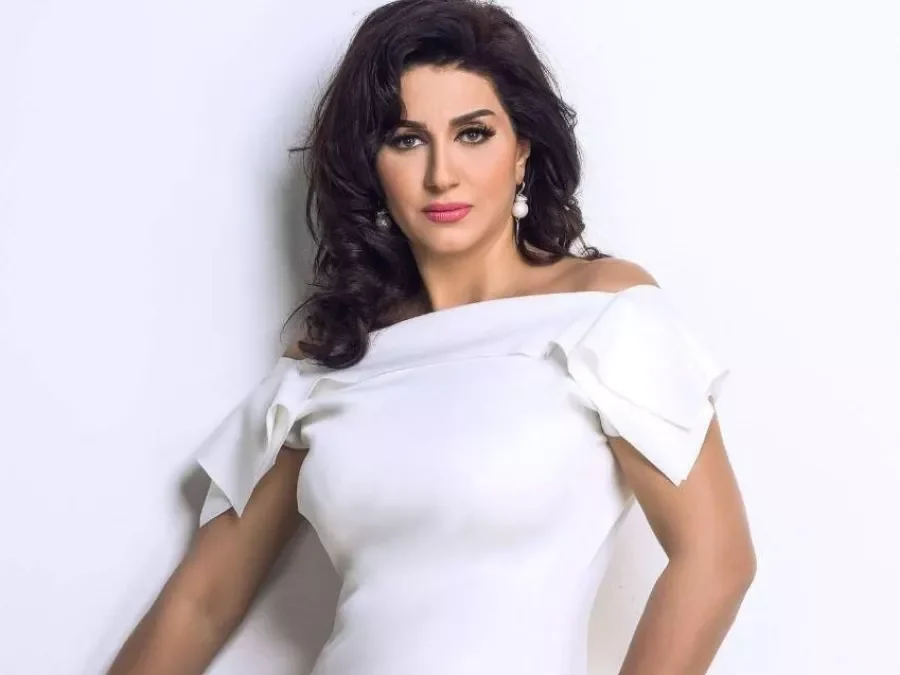 شائعة هروب وفاء عامر خارج مصر وتصدر وسيم يوسف في المتاجرة بالأعضاء البشرية